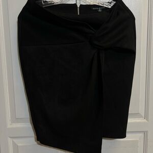 Black Skirt by Akris Punto Size M